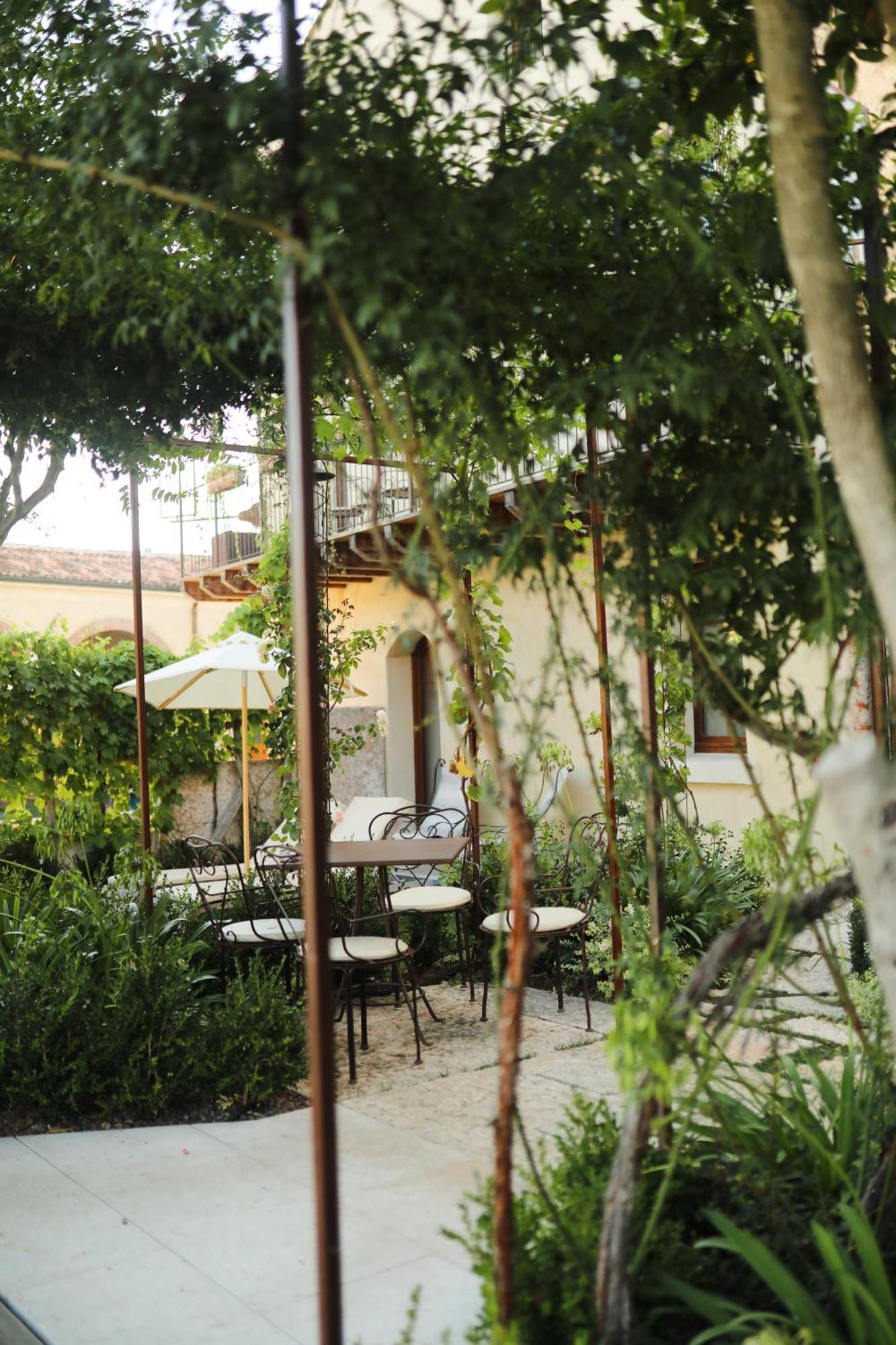 Corte Regia Relais & Spa Valeggio sul Mincio Buitenkant foto